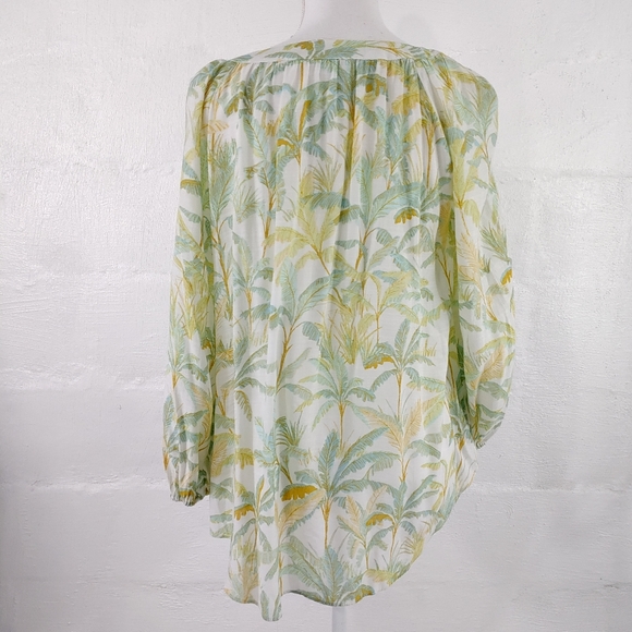 LAUREN CONRAD TROPICAL PULLOVER TOP (963) - Picture 9 of 13